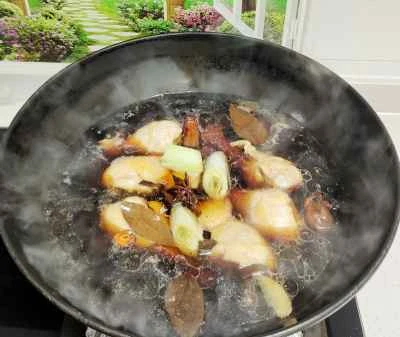 鶏もも肉の煮込みレシピ手順：5