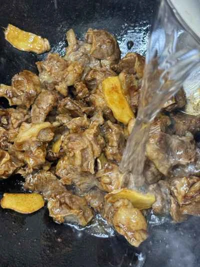 ゴーヤ入り牛バラ肉の煮込みの作り方：10