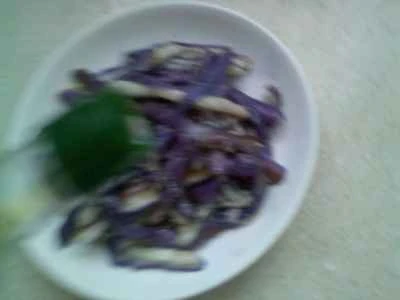 塩漬けアヒルの卵とナスのサラダの作り方：11