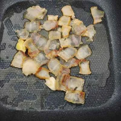 広東風ニンニクの芽と豚肉の炒め物の作り方：4