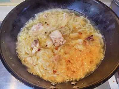 春雨とザワークラウト入り豚スペアリブの煮込みの作り方：7