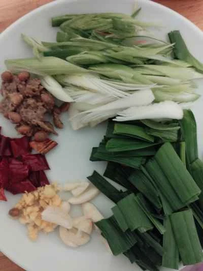 牛肉ソーセージとニンジンの炒め物の作り方：3