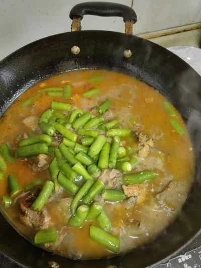 鶏肉とインゲンの煮込みの作り方：4