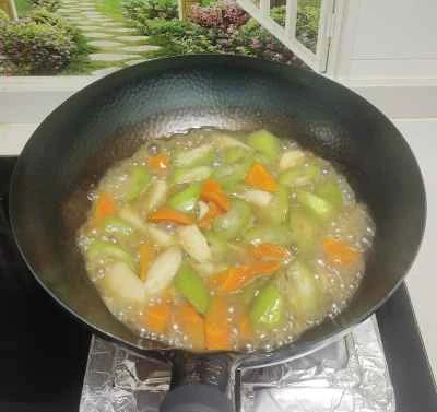 野菜を一緒に煮込む手順：4