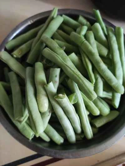 緑豆ソースで煮込んだ豚スペアリブの作り方：2