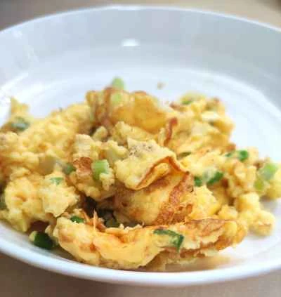 ネギ入りスクランブルエッグの作り方：6