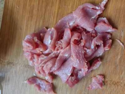 牛肉とピーマンの炒め物の作り方：1