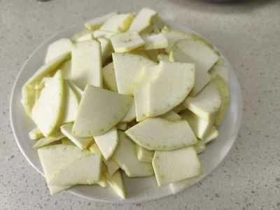 ニンニク風味の白かぼちゃの作り方：2