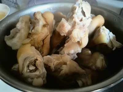 紹興酒で煮込んだ豚足の作り方：3