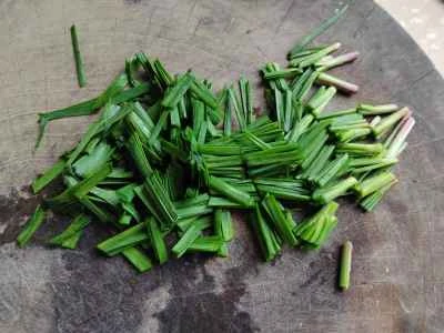 そら豆とジャガイモの煮込み豚肉の作り方：3