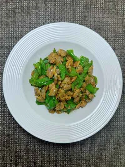 ピーマンとアサリの炒め物の作り方：9