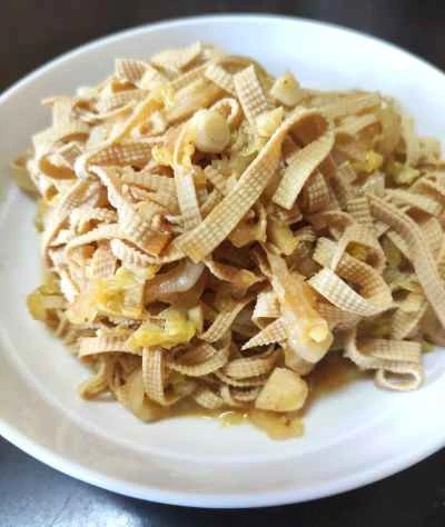 千切り豆腐皮とベビーチンゲン菜の炒め物の作り方：8