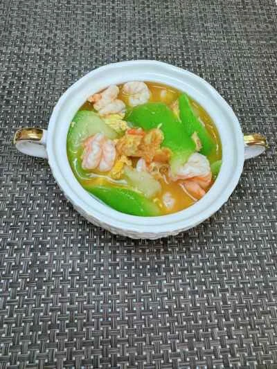 卵とエビのヘチマ炒めの作り方：11