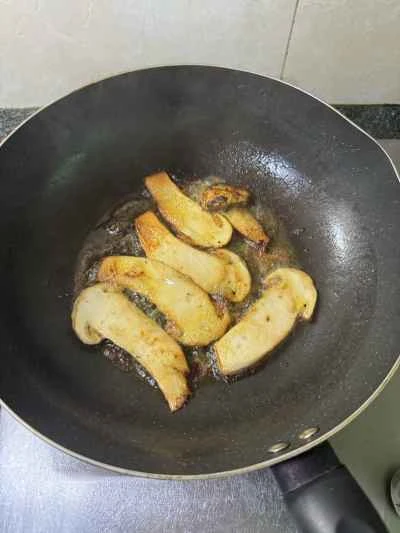 松茸のバター炒めの作り方：6