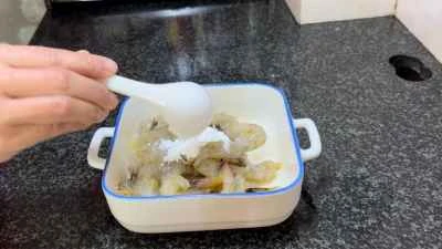 ハニーマスタードシュリンプボールのレシピ手順：5