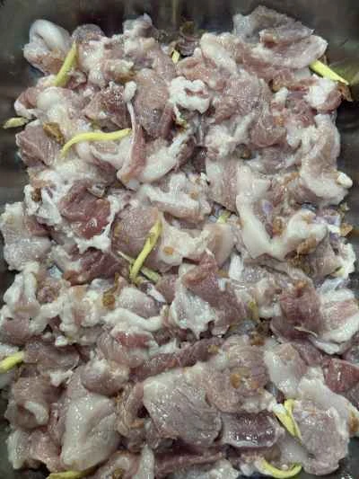 酸っぱい梅の蒸し豚バラ肉の作り方：10