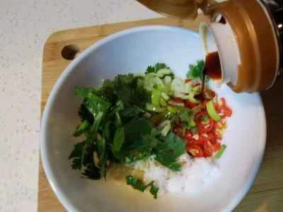 みじん切りニンニク入り蒸し血ソーセージの作り方：4