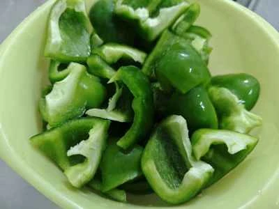 牛肉とピーマンの炒め物の作り方：2