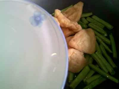 三角形の揚げインゲン豆を作る手順：3