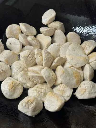 カリフラワーとミートボールの炒め物の作り方：5