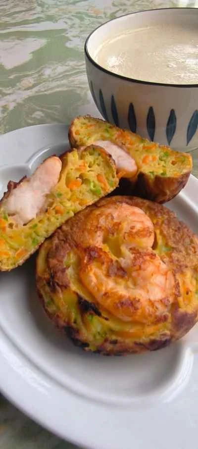 野菜とエビの厚切りオムレツのレシピ