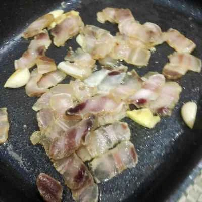 ニンニクと塩漬け豚肉を使ったインゲンの炒め物の作り方：6