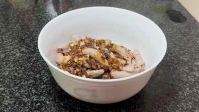 ニンニク風味の豚モツの作り方：8