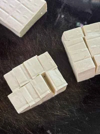 キムチ、豆腐、エビの鍋の作り方：2