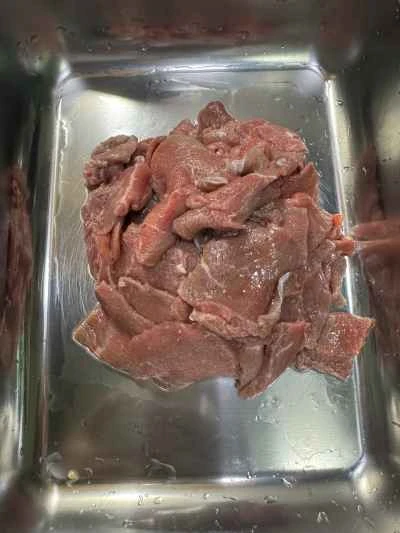 タロイモと牛肉の作り方：3