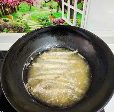 カラフトシシャモの揚げ物の作り方：2