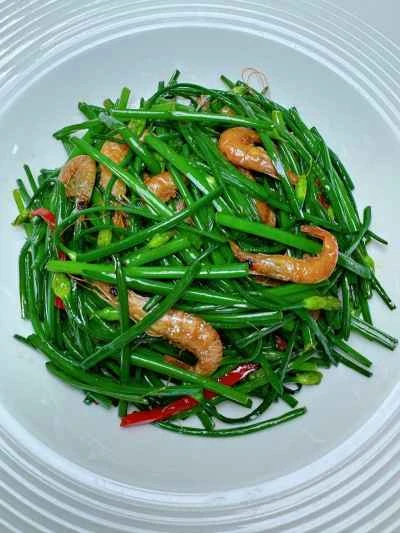 エビとニラの花の炒め物のレシピ