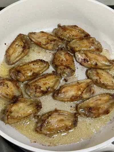 ドライポットチキンウィングとエビの作り方：8