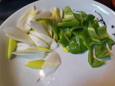 ネギと胡椒のアサリの作り方：3