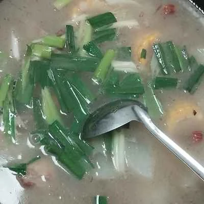 澄まし汁大根と豚バラ肉のスープの作り方：12