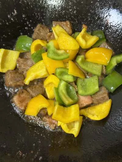 黒胡椒ビーフキューブのレシピ手順：7