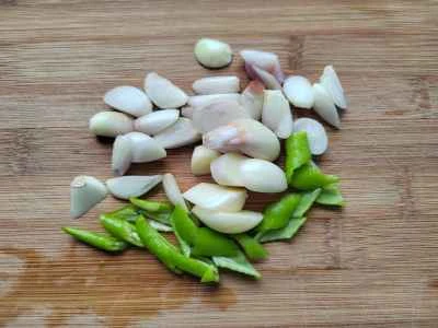 豚皮とインゲンの炒め物の作り方：8