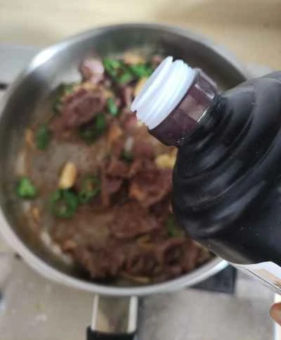 牛肉と唐辛子の炒め物の作り方：6