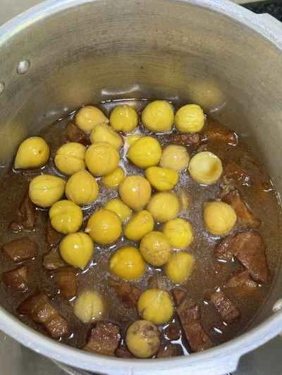 栗入り豚バラ肉の煮込み レシピ手順：10