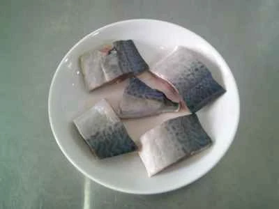 塩魚入り蒸し卵の作り方：2