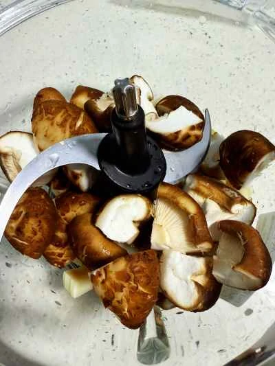 椎茸とたけのこのミートボールの作り方：2