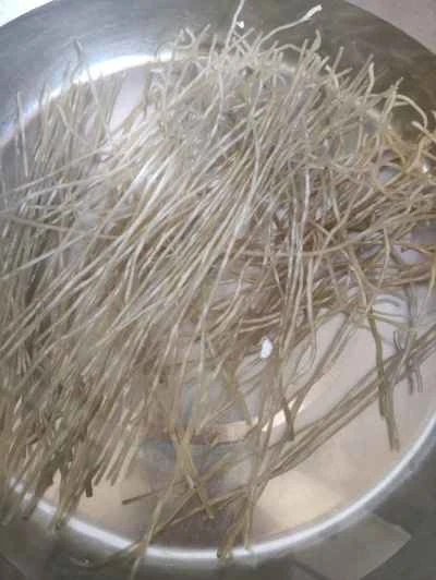 白菜とエノキ茸の豚肉煮込みの作り方：3