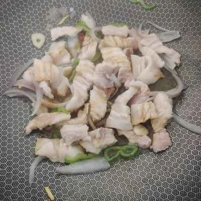 黒山豚とインゲンの炒め物の作り方：5