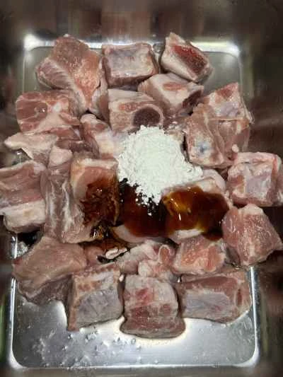 パイナップル入り酢豚の作り方：2