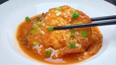 トマトソースのポーチドエッグの作り方：12