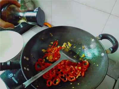 「シェイキングチリ」の作り方：3