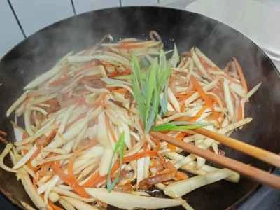 水たけのこの炒め物の作り方：7