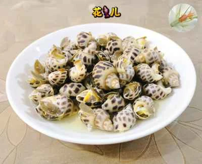 ピクルスにしたマスタードグリーンのジュースで煮込んだツブ貝のレシピ