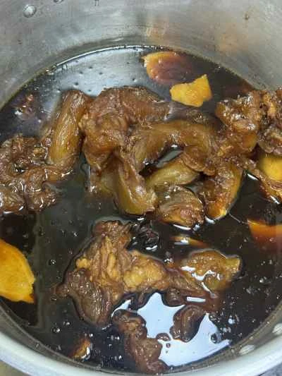 牛すじとジャガイモの煮込み レシピ手順：5