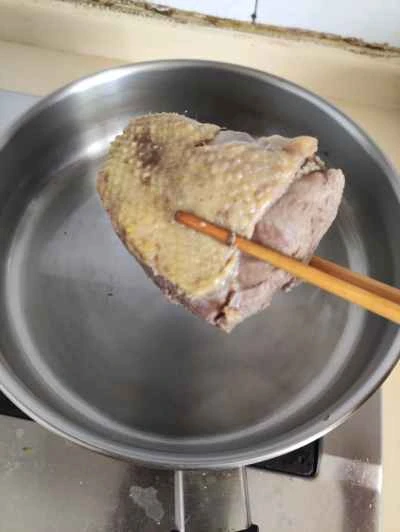 鴨肉の煮込みの作り方：2
