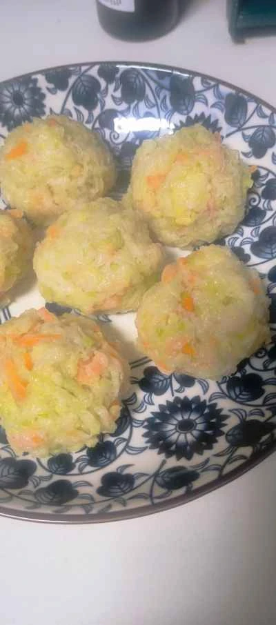 ズッキーニと大根の蒸し餃子のレシピ手順：5